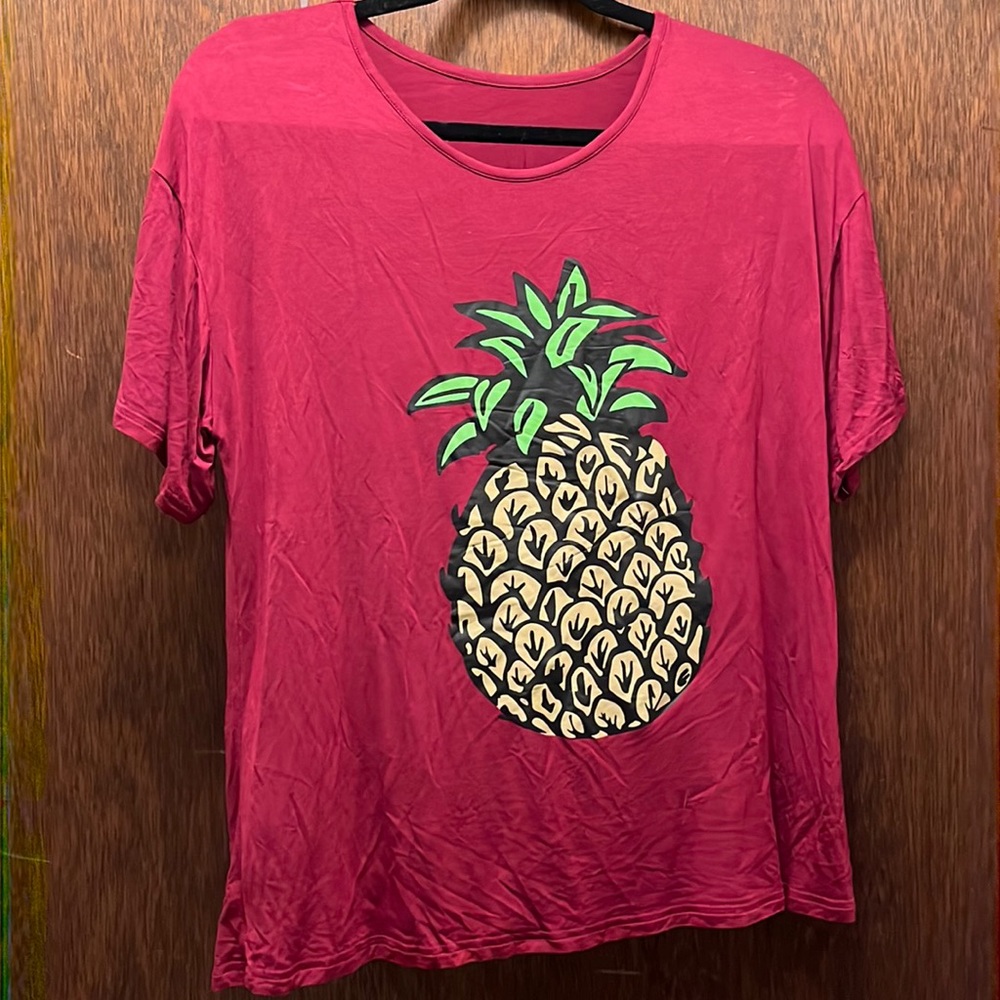 Maroon Pineapple T-shirts